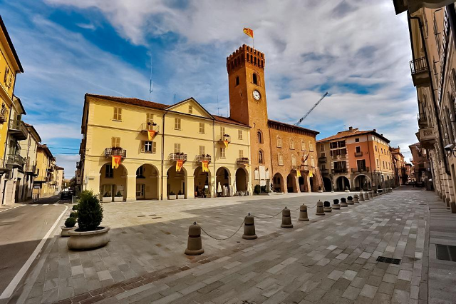 Nizza Monferrato | Trenino di Natale in tour per la città